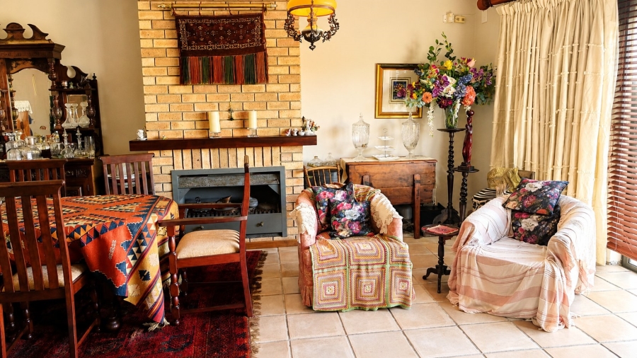 5 Bedroom Property for Sale in Outeniqua Strand Western Cape